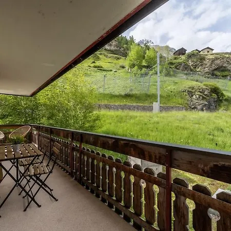 Newly Renovated 2 Room Apartment Zermatt Exterior photo